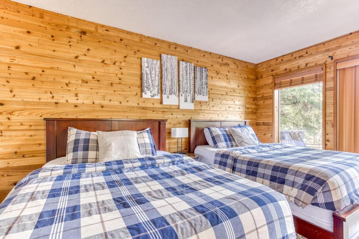 Great Blue Lodge - Spacious Ski Lodge, Hot Tub, Sauna, Game Room & More Government Camp Dış mekan fotoğraf