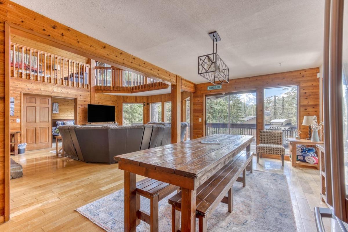 Great Blue Lodge - Spacious Ski Lodge, Hot Tub, Sauna, Game Room & More Government Camp Dış mekan fotoğraf